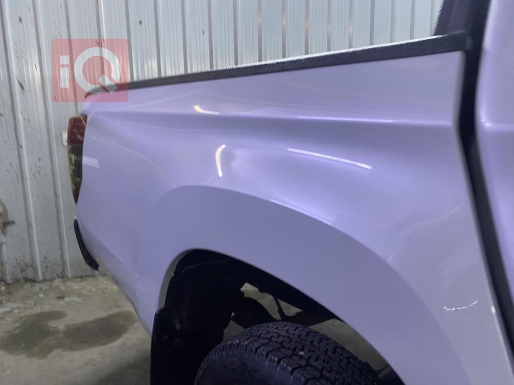 میتسوبیشی L200